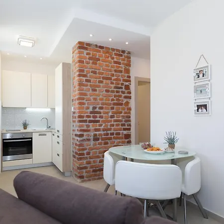 Boutique With Balconies, In Walking Distance To The Sea *