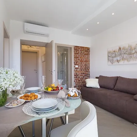 Boutique With Balconies, In Walking Distance To The Sea