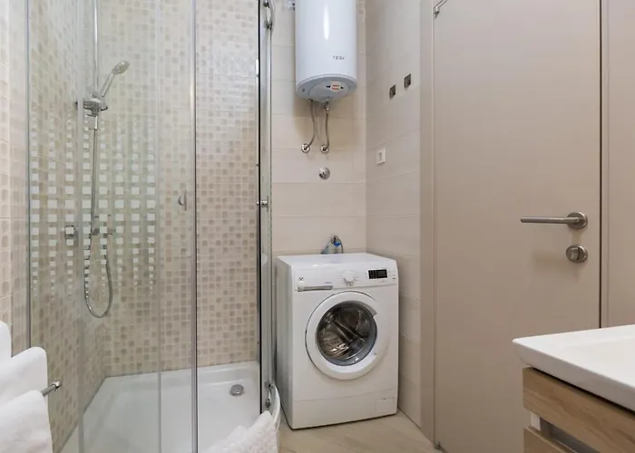 Boutique With Balconies, In Walking Distance To The Sea *